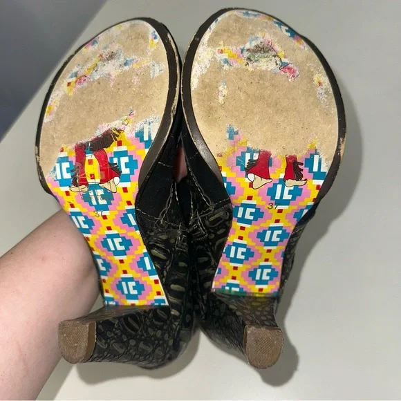 Irregular Choice Miaow Black and Gold Women's Aligator Heeled Ankle Boots 37 - Picture 5 of 9
